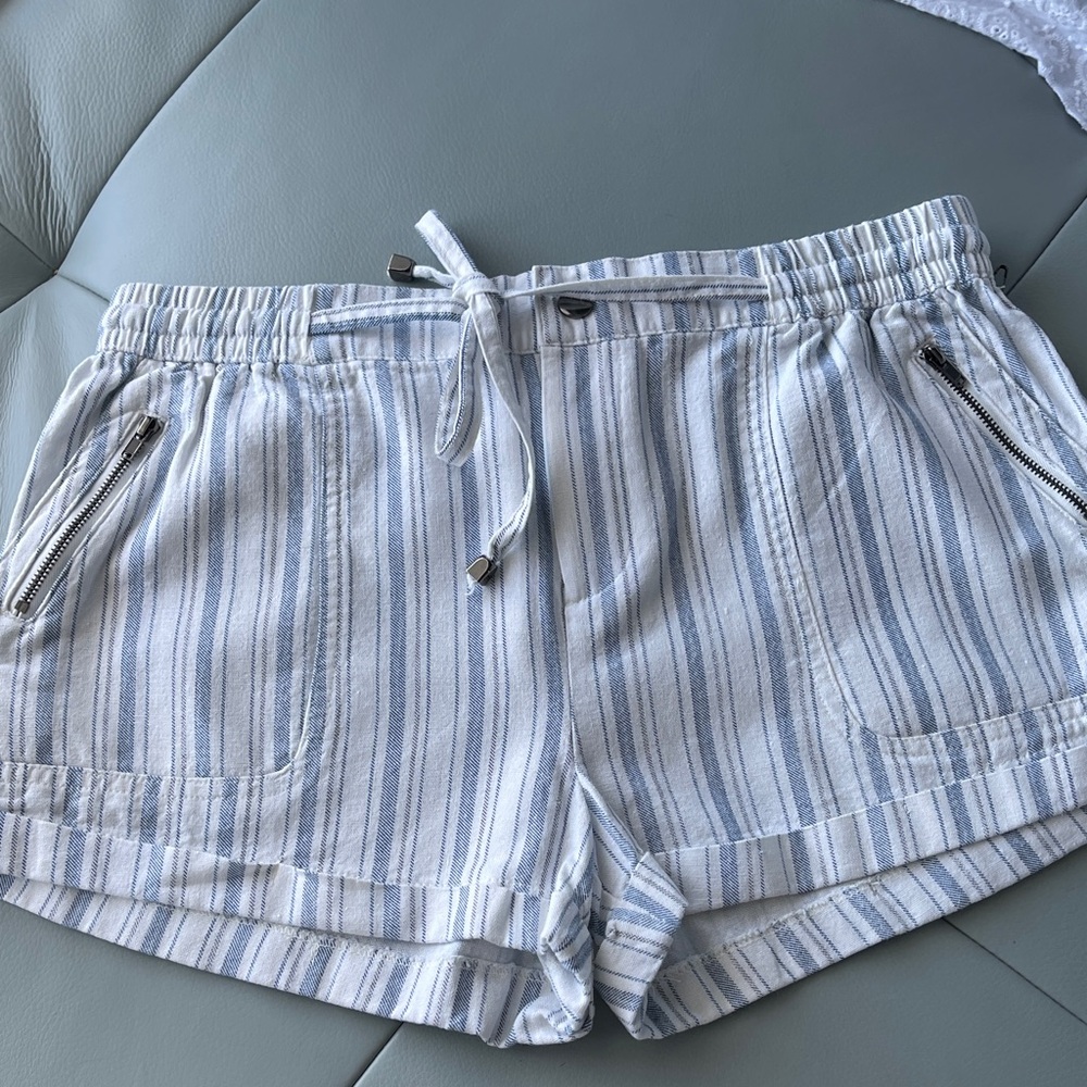 NWOT. Striped Shorts